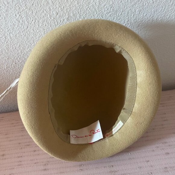 Vintage Oscar de la Renta Tan Feathered Felted Wool Hat 1960s - 7 1/2 inches